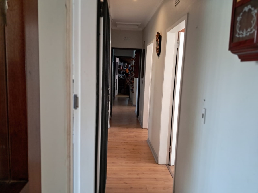 4 Bedroom Property for Sale in Naudeville Free State